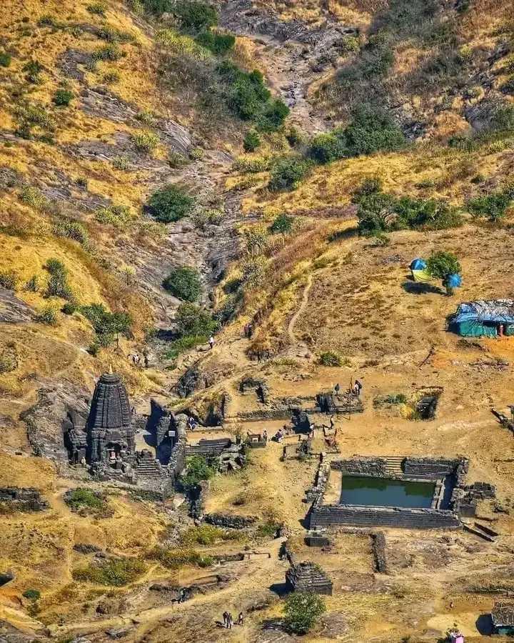 हरिश्चन्द्र गढ़ का नजारा